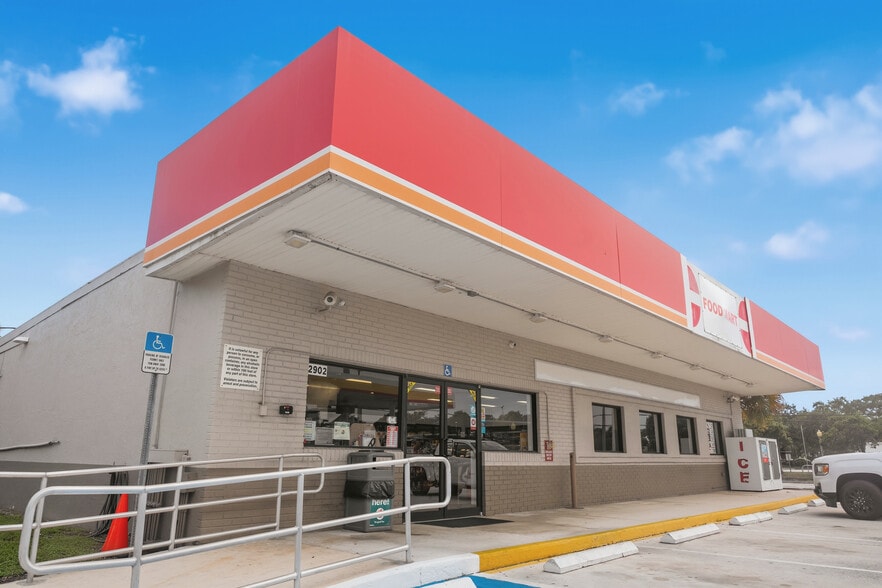 More Photos Of 2902 SW Port St Lucie Blvd, Port Saint Lucie Service Station For Sale