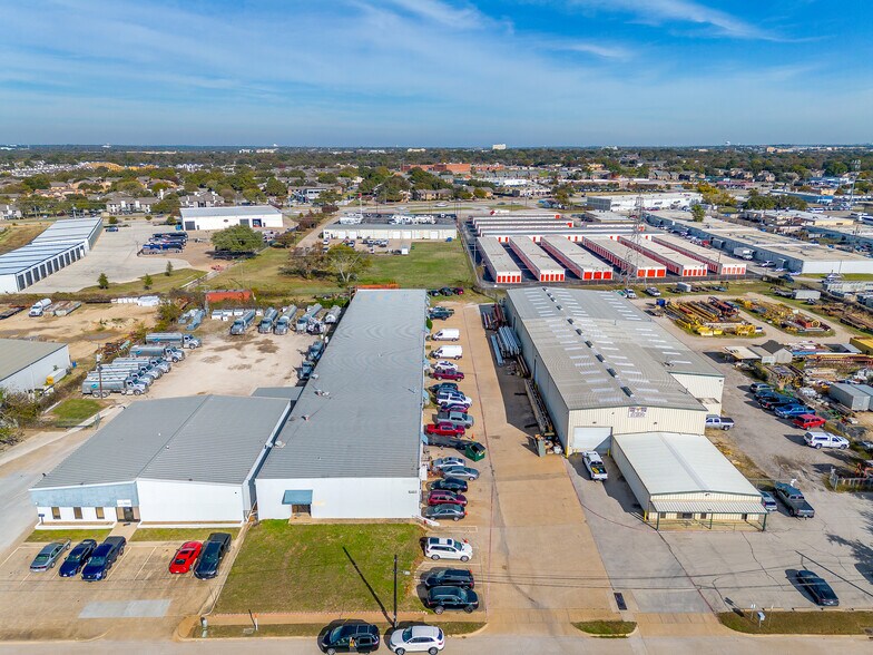 More Photos Of 10709 Tube Dr, Fort Worth Distribution For Lease