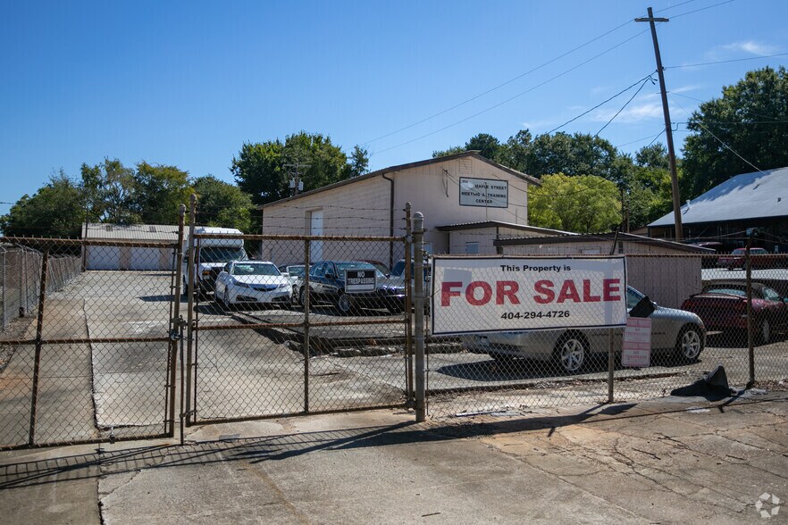 More Photos Of 143 Maple St, Decatur Industrial For Sale