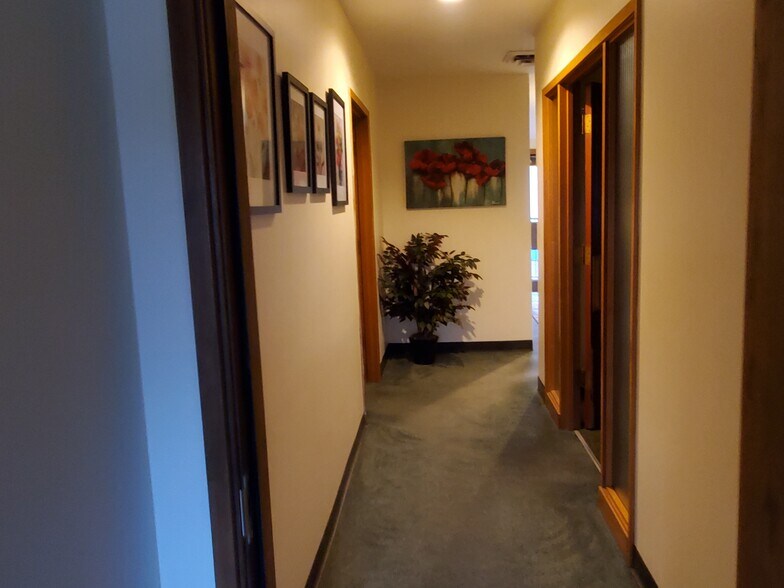 More Photos Of 258 E 10th Ave, Eugene Office For Lease