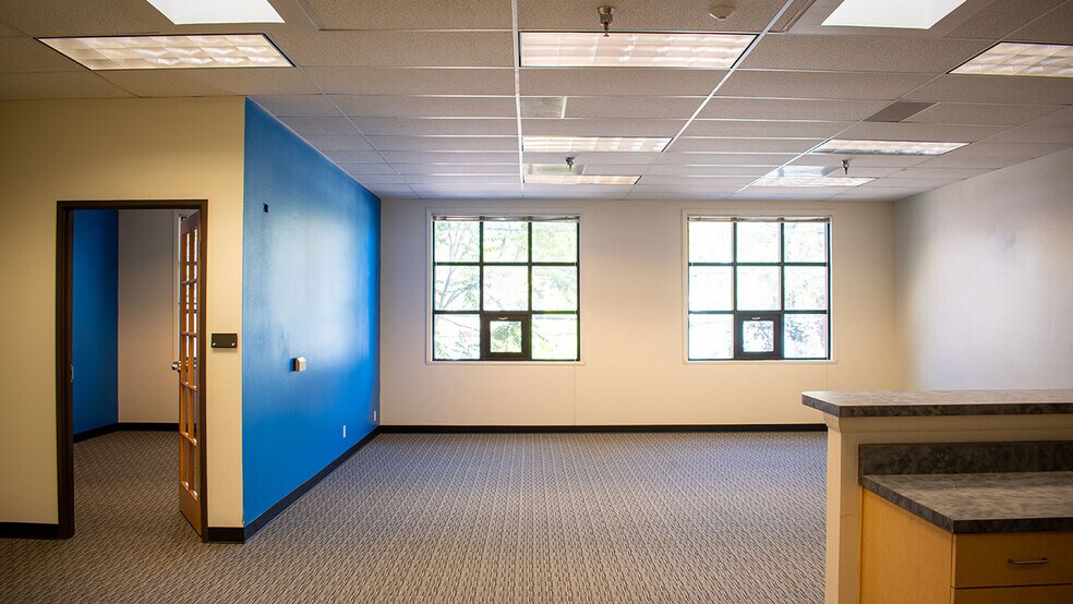 More Photos Of 1615 Pearl St, Boulder Office For Lease