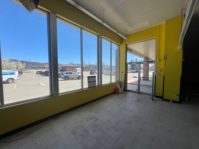 More Photos Of 700 Beverly Pike, Elkins Unknown For Lease