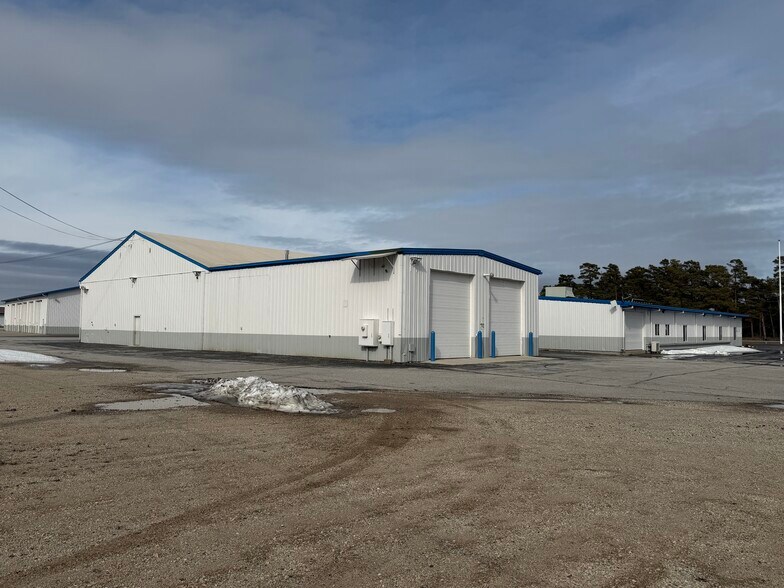 More Photos Of 2905 N Lincoln Rd, Escanaba General Retail For Sale