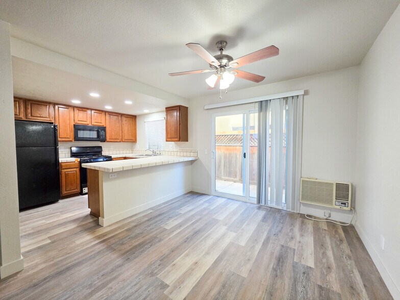 More Photos Of 4166 Monroe Ave, San Diego Apartments For Sale