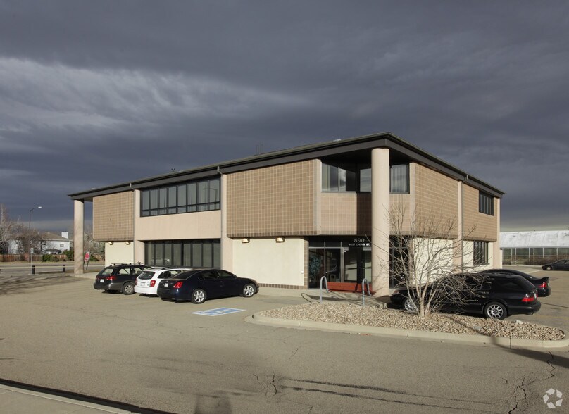 More Photos Of 890 W Cherry St, Louisville Office For Sale