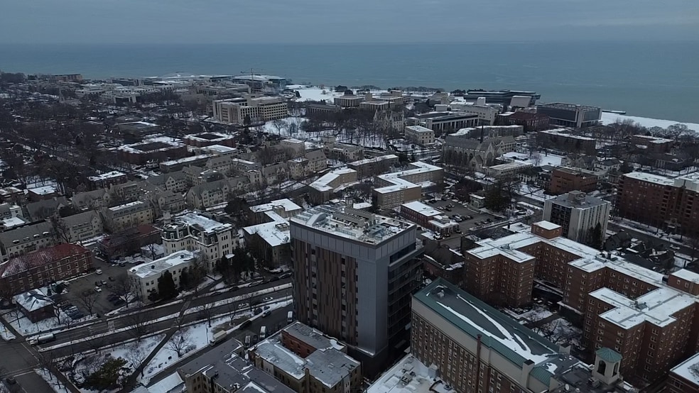 More Photos Of 716 Clark St, Evanston Apartments For Sale