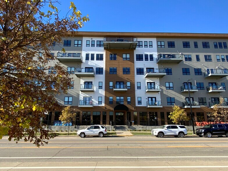 More Photos Of 450 1st St SW, Cedar Rapids Apartments For Lease