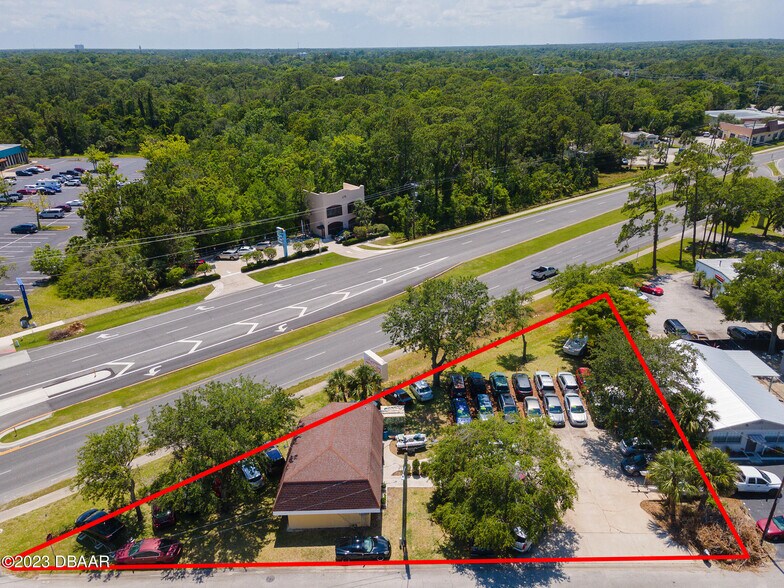 Primary Photo Of 305 N US Highway 1, Ormond Beach Auto Dealership For Sale