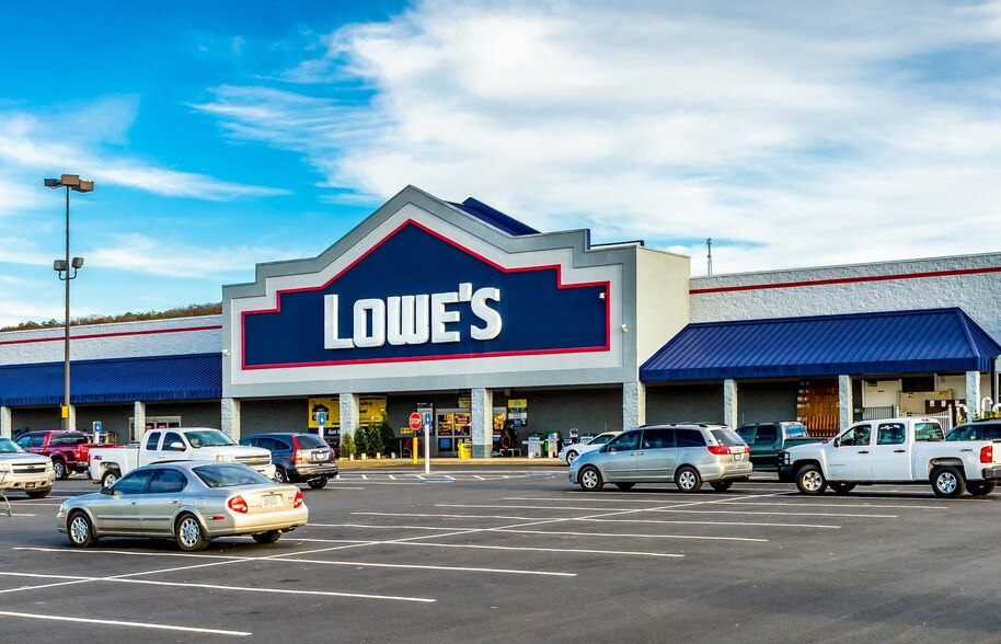 More Photos Of 215 Marketplace Blvd, Cartersville Unknown For Lease