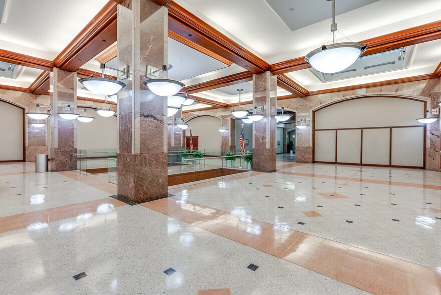 More Photos Of 222 S Main St, Akron Office For Lease