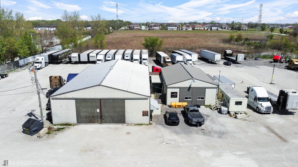 More Photos Of 1787 E Joe Orr Rd, Lynwood Warehouse For Sale