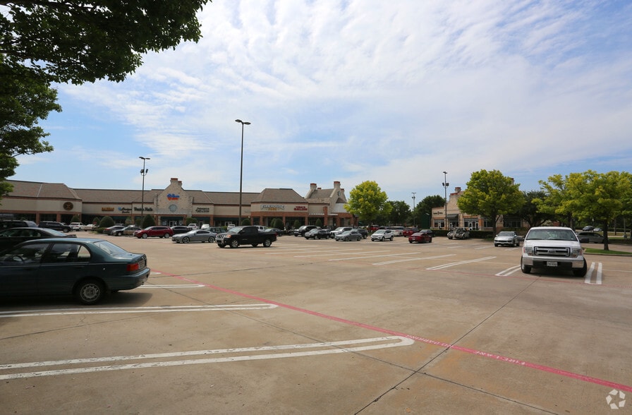 More Photos Of 18204-18410 Preston Rd, Dallas Unknown For Lease