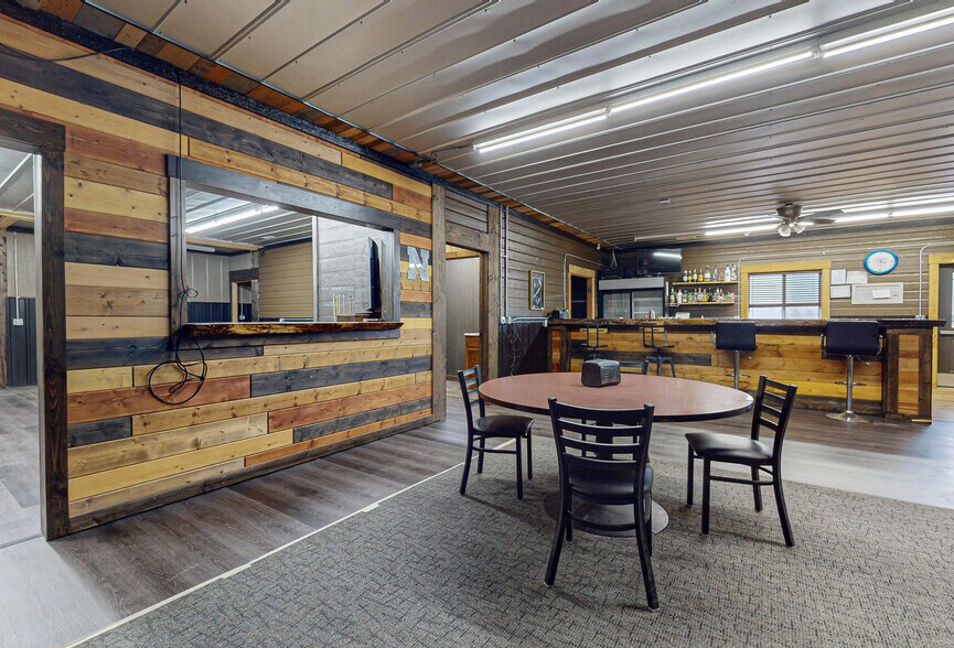 More Photos Of 165 Nebraska St, Sterling General Retail For Sale