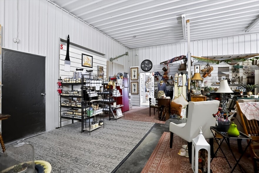 More Photos Of 291 E Two Cent Rd, Bargersville Warehouse For Sale