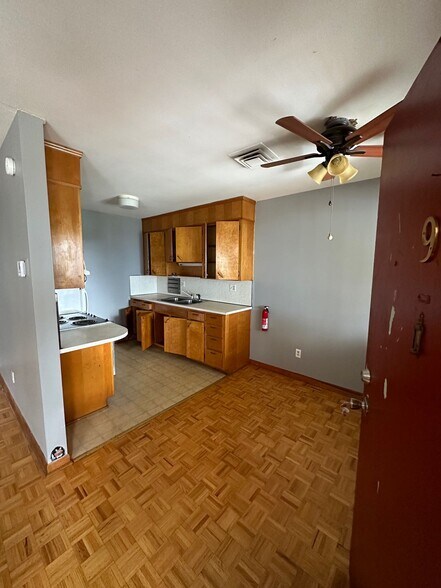 More Photos Of 201 Mountain Ave SW, Roanoke Multifamily For Sale