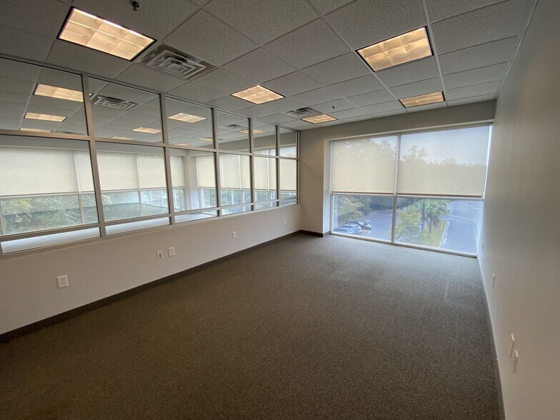 More Photos Of 5264B International Blvd, North Charleston Office For Lease