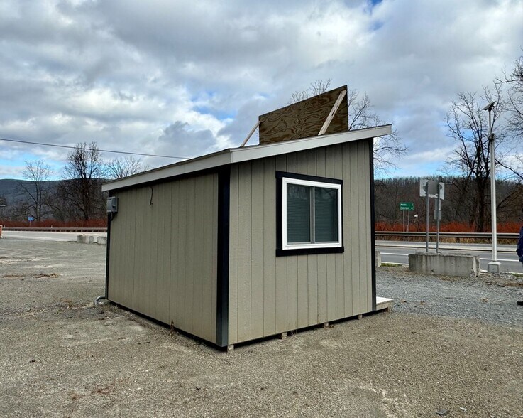 More Photos Of 9560 US 6, Wellsboro Office For Lease