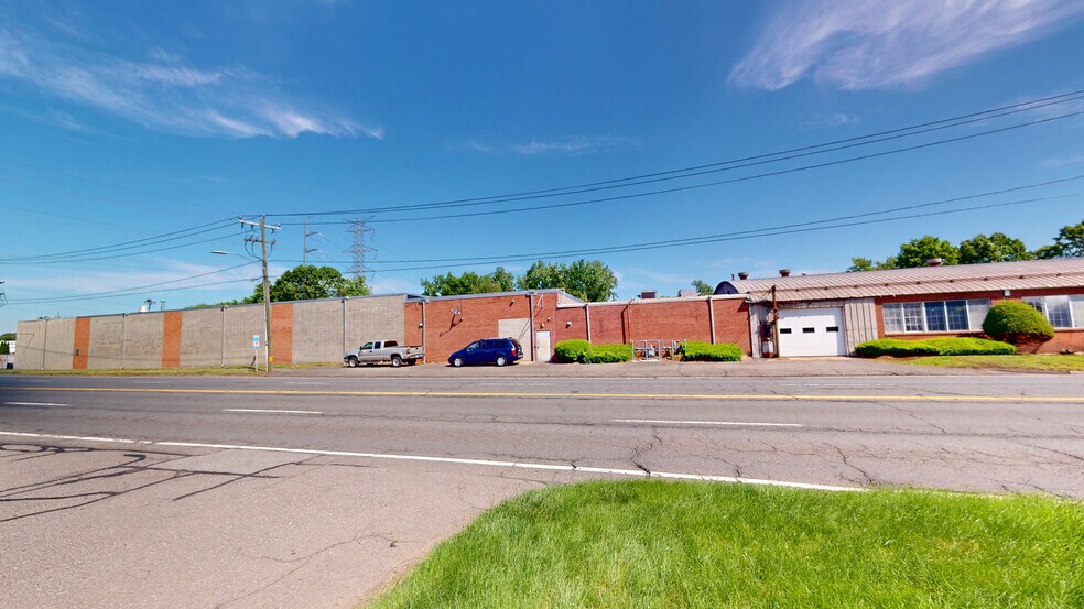 More Photos Of 1395 Tolland Tpke, Manchester Manufacturing For Lease
