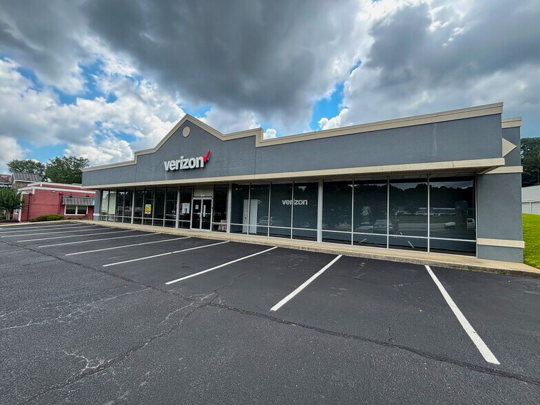 More Photos Of 3130 Highway 5, Douglasville Storefront For Lease