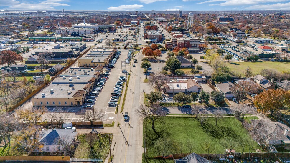 More Photos Of 309 N Main St, Grapevine Land For Sale