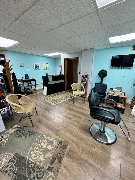 More Photos Of 701 N Teal Lake Ave, Negaunee Office For Sale