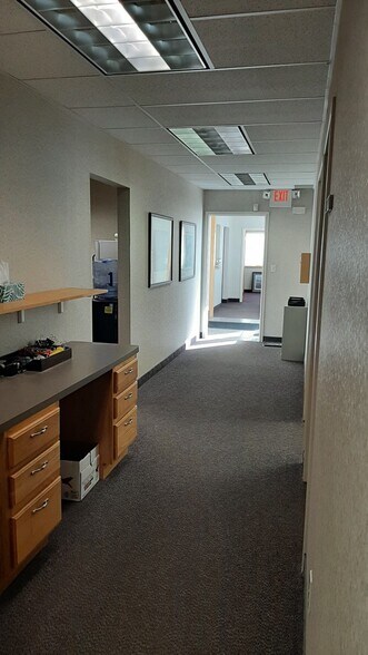 More Photos Of 342 County Road D E, Little Canada Office For Sale