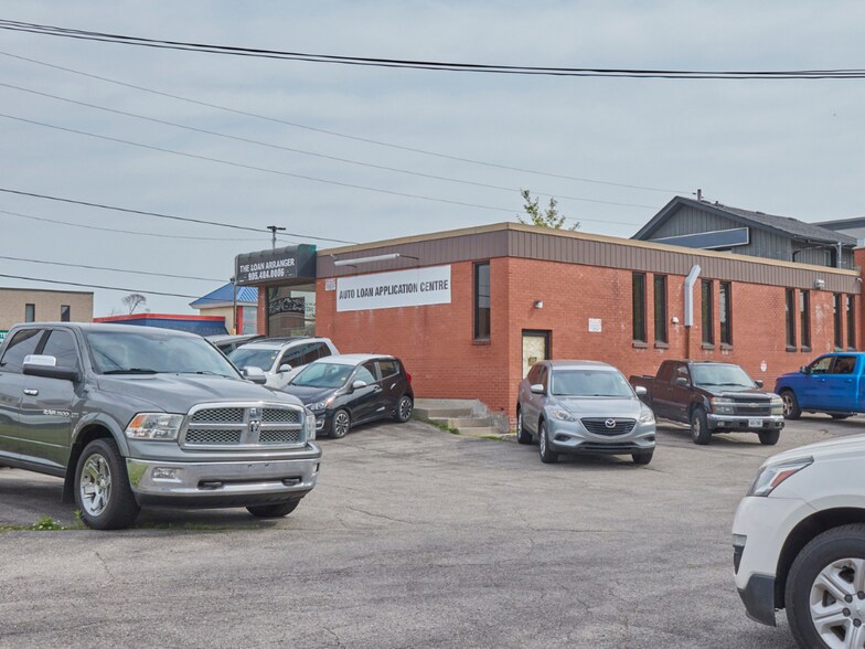 More Photos Of 349 King St W, Oshawa Freestanding For Sale