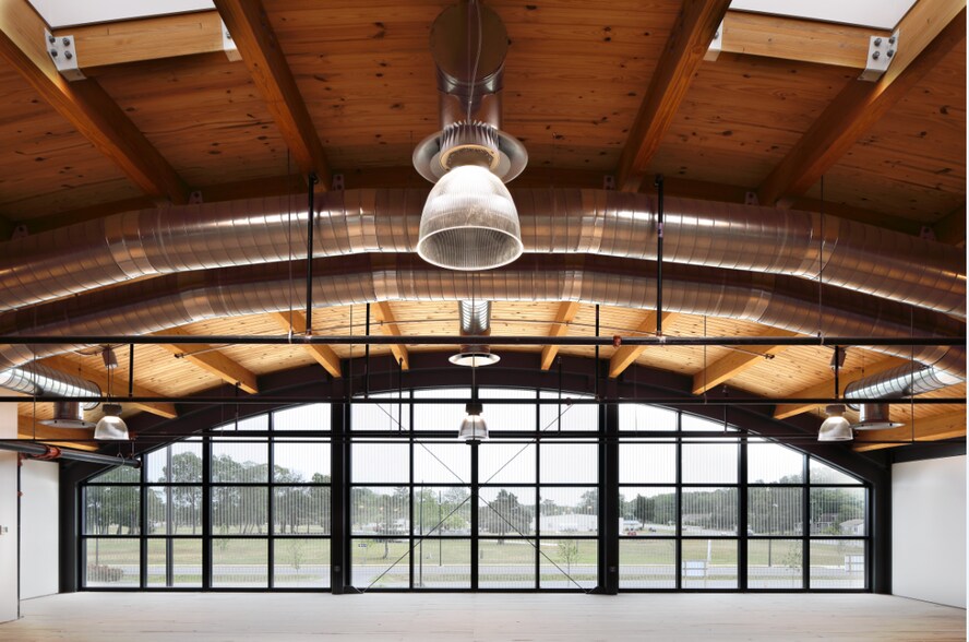 More Photos Of 507 Terminal Dr, Rio Grande Light Manufacturing For Lease