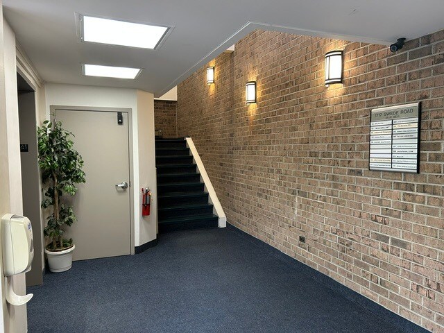 More Photos Of 1717 Swede Rd, Blue Bell Office For Lease
