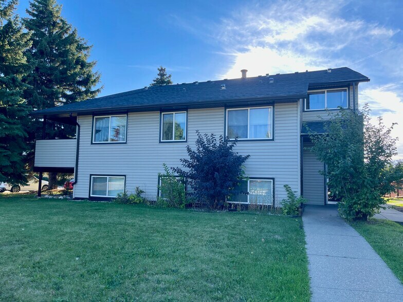 More Photos Of 6212 12 Ave, Edmonton Apartments For Sale