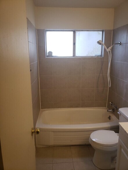 More Photos Of 420 Lee St, Carson City Apartments For Sale