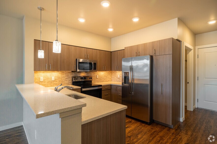 More Photos Of 954 E Union St, Seattle Apartments For Lease