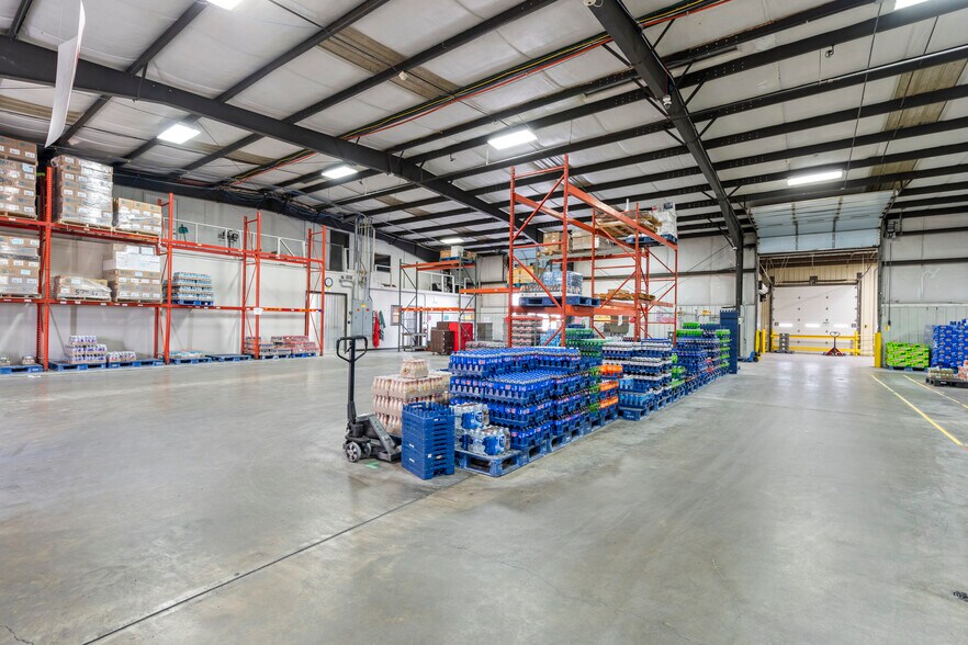 More Photos Of 108 Stallcup Dr, Sikeston General Retail For Sale