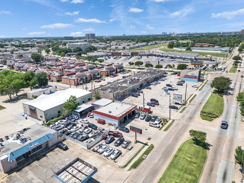 More Photos Of 10090 S Gessner Rd, Houston General Retail For Sale
