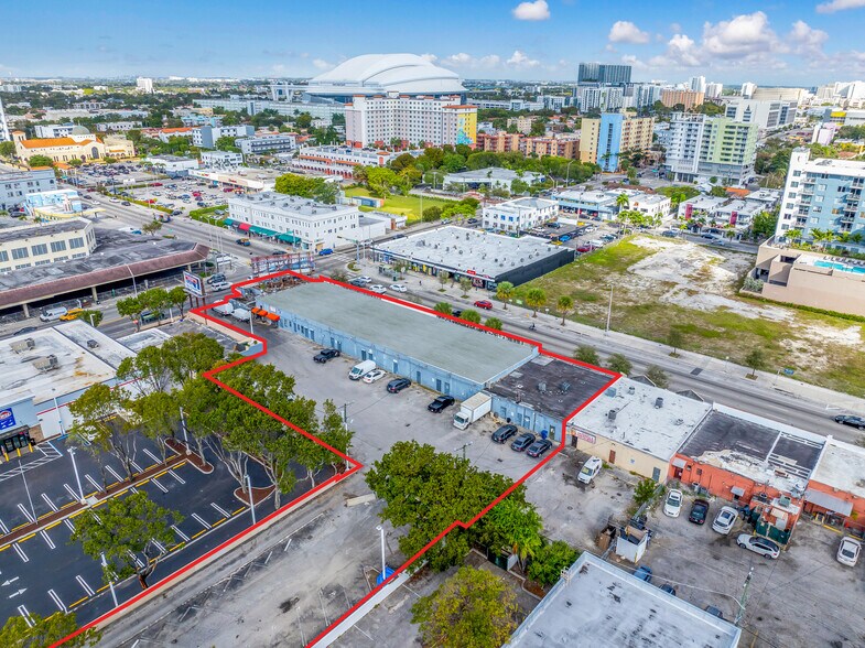 More Photos Of 1164 W Flagler St, Miami Unknown For Lease