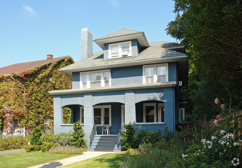 More Photos Of 758 Farmington Ave, West Hartford Medical For Lease