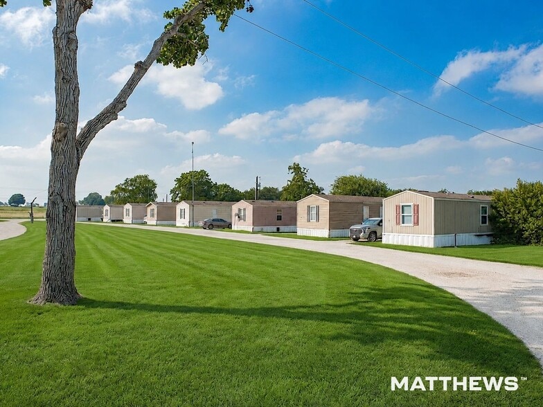 Primary Photo Of 775 Guadalupe Rd, Victoria Manufactured Housing Mobile Home Park For Sale