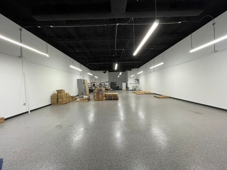 More Photos Of 14251-14295 Tamiami Trl, North Port General Retail For Lease