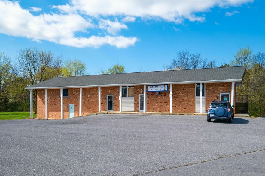 More Photos Of , Harrisonburg General Retail For Sale