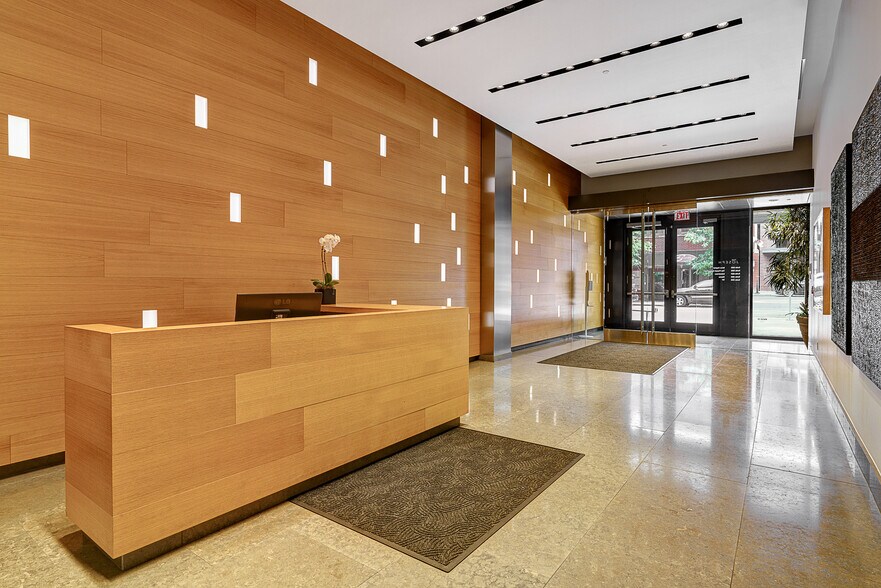 More Photos Of 629 N High St, Columbus Loft Creative Space For Lease