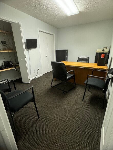 More Photos Of 2229 Bradford Hicks Dr, Livingston Auto Dealership For Sale