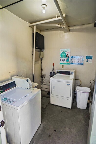 More Photos Of 543 N Ardmore Ave, Los Angeles Multifamily For Sale