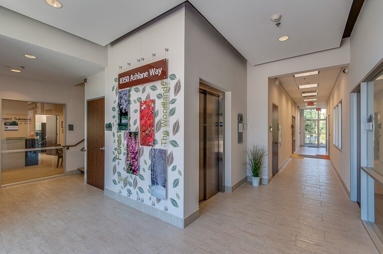 More Photos Of 8350 Ashlane Way, The Woodlands Medical For Lease