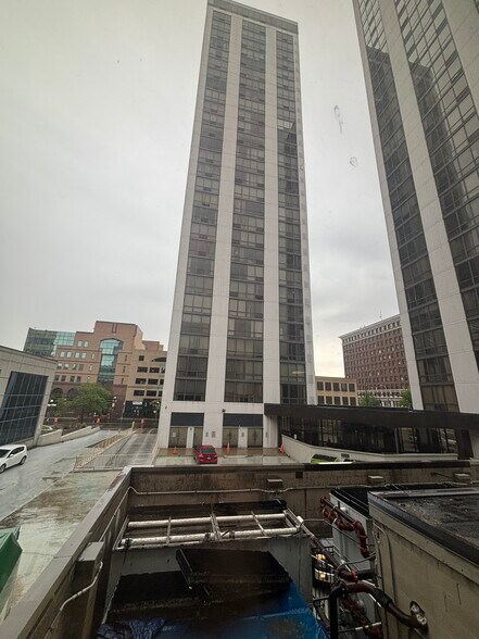 More Photos Of 456 Fulton St, Peoria Office For Sale
