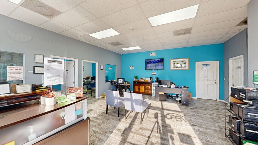 Primary Photo Of 2618 Sanford Ave, Sanford Freestanding For Lease