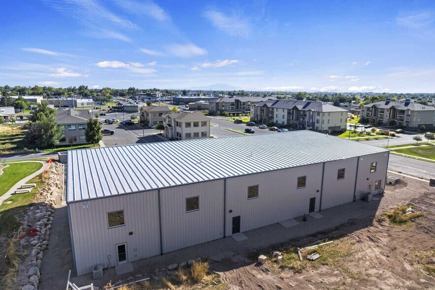 More Photos Of 4608 S 3500 W, West Haven Flex For Sale