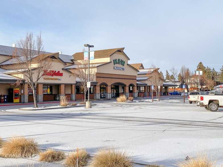 More Photos Of 2276 SW Highland Ave, Redmond Unknown For Lease