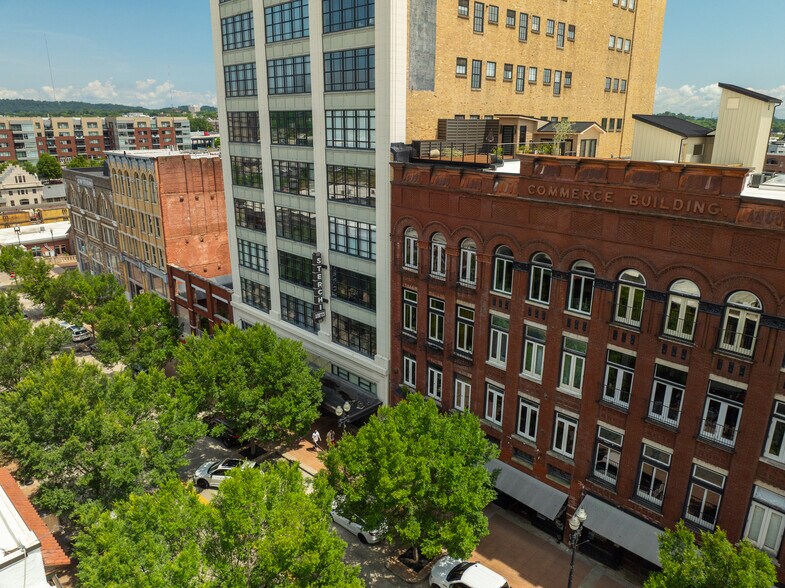Primary Photo Of 124 S Gay St, Knoxville Apartments For Lease