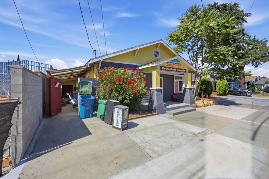 More Photos Of 315 N 10th St, San Jose Religious Facility For Sale