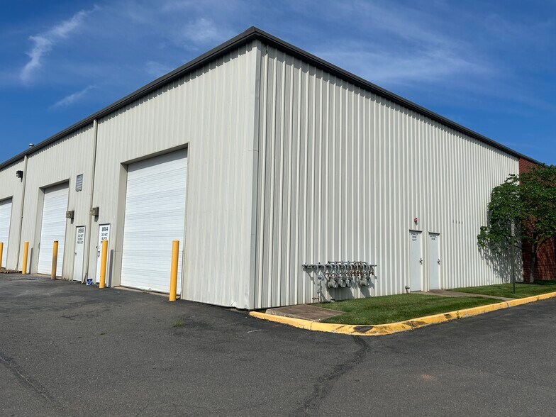 More Photos Of 8684-8704 Virginia Meadows Dr, Manassas Flex For Sale